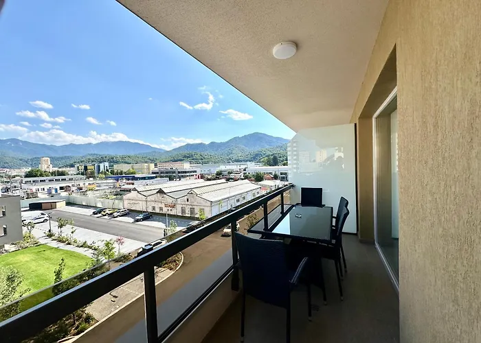 Urban Plaza Astra - Rise Private s & Suites
